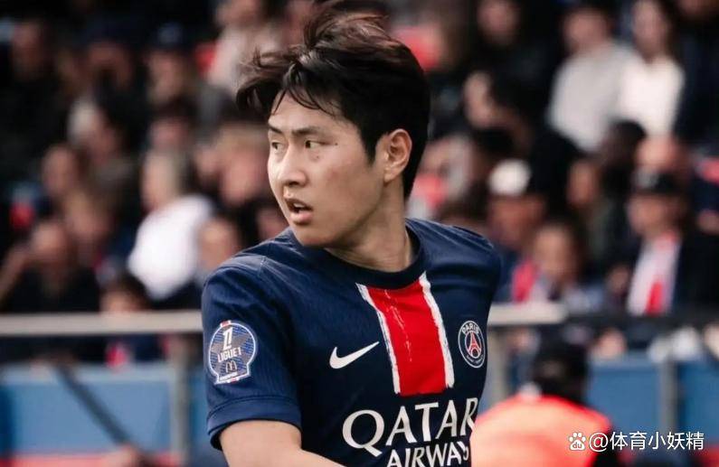 金年会下载-冲刺阶段亚冠传出新动向，巴黎圣日耳曼临场应变，管理层表态——悬念犹存，身体对抗强度拉满的简单介绍