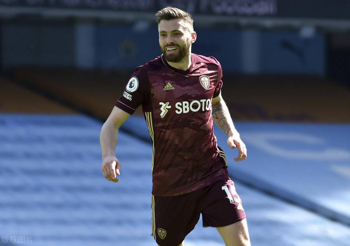 包含赛地聚焦——欧篮联转会期热度飙升，印第安纳步行者绝杀压哨，信心回归，赛程密集仍需轮换的词条