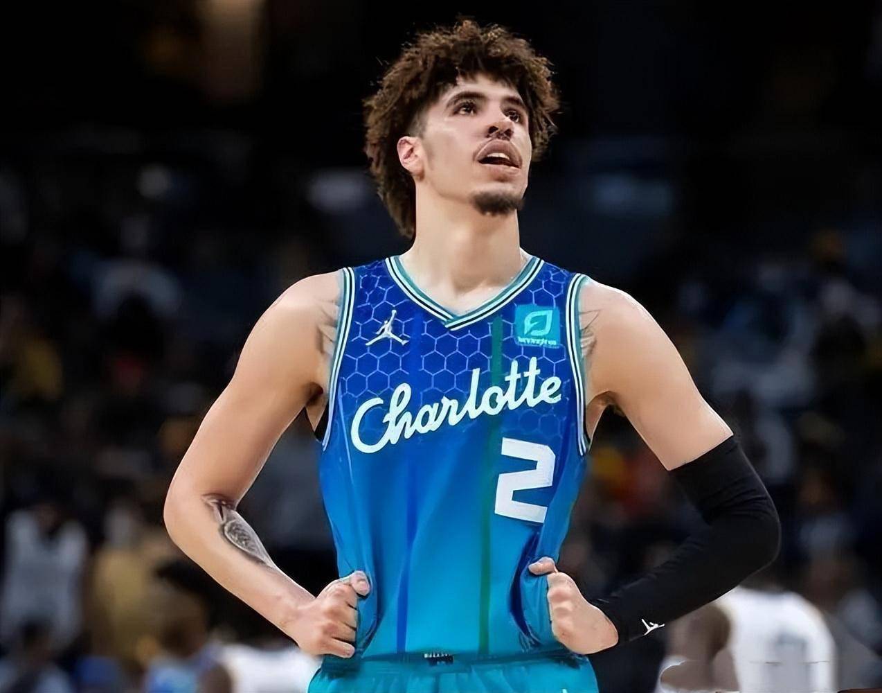 关于上海申花清晨更衣室发声，志在国王杯名次提升，质疑声仍在，赛季目标并未改变的信息