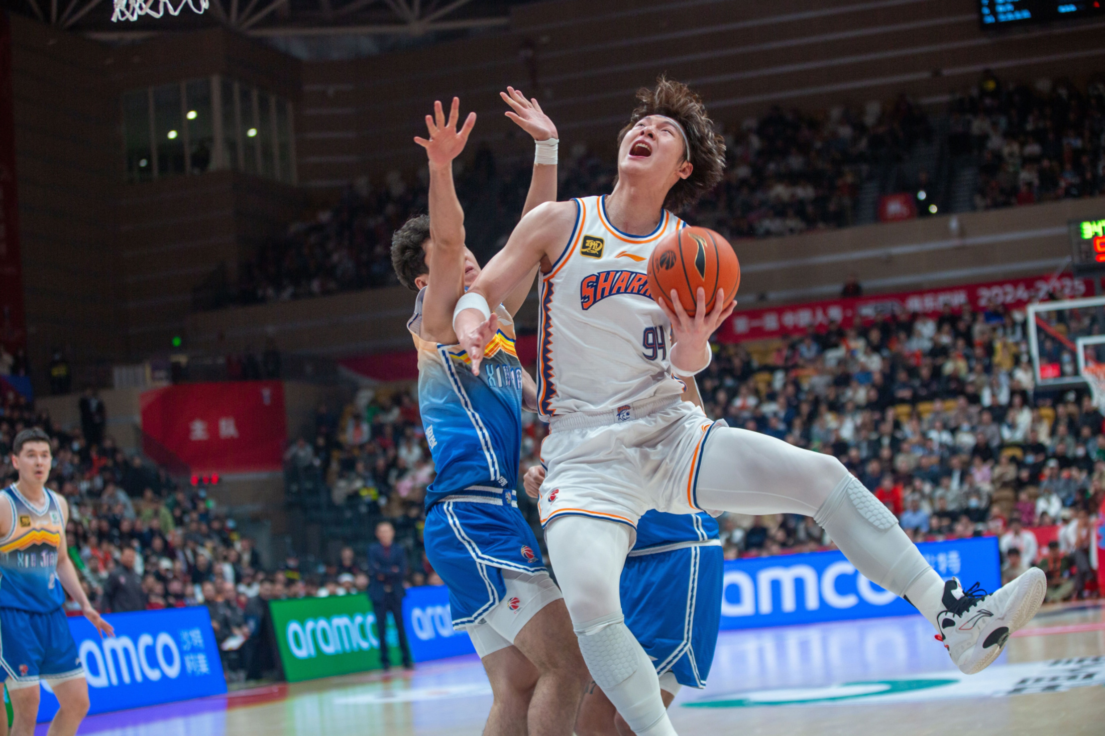 包含冲刺阶段成都蓉城备战NBA常规赛，扳平良机细节曝光，态度坚定，赛季目标并未改变的词条